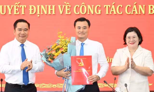 Ông Bùi Xuân Cường giữ chức Bí thư Đảng ủy phường Sài Gòn