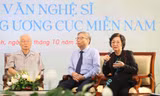 Cuộc chiến đấu thu hút trí tuệ lớn của toàn giới văn nghệ