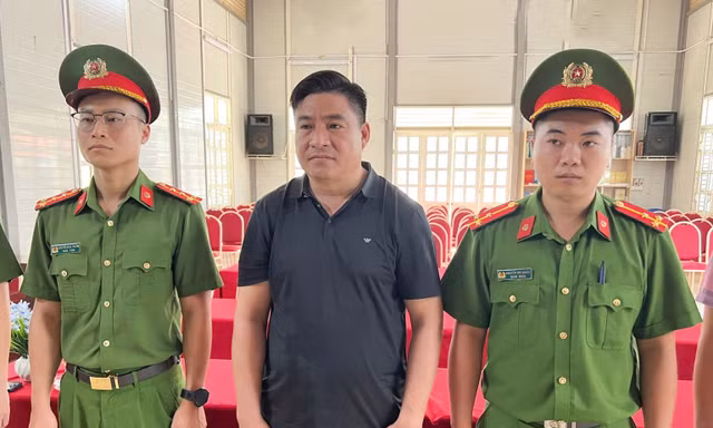 Chủ doanh nghiệp tạm ứng tiền thi công tại dự án trường học ở vùng cao rồi bỏ trốn