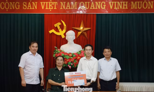 Công ty Cổ phần Him Lam, Báo Tiền Phong tri ân thương, bệnh binh nặng tại Phú Thọ