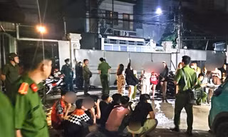 Công an TPHCM đột kích ‘Bến Thượng Hải’, phát hiện bí mật bên trong lớp chắn