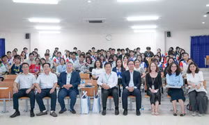 Chuyển mình toàn diện chuỗi giá trị ngành Dược: Từ công nghệ đến nguồn nhân lực chất lượng cao