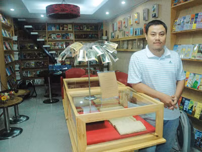 Người trẻ thiên kinh vạn quyển