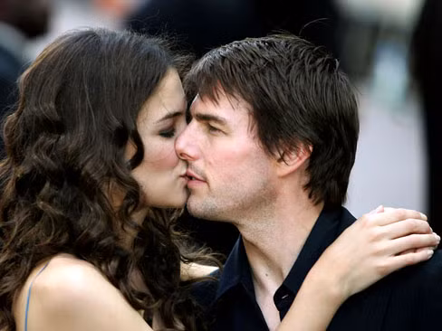 Tom - Katie: Nhìn lại những ngày tháng mặn nồng
