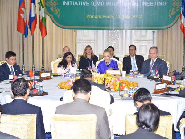 Các nước ASEAN cần duy trì và củng cố đoàn kết