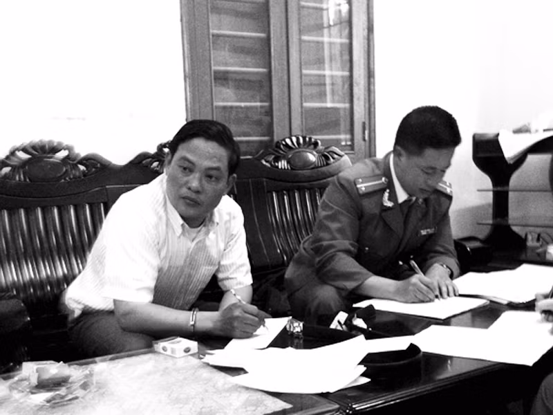 Phó Phòng TN-MT có hành vi lừa đảo