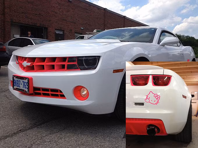 Chevrolet Camaro độ … Hello Kitty