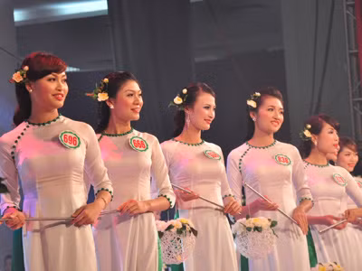 Hình ảnh đêm chung kết 'Người đẹp xứ Trà' 2013
