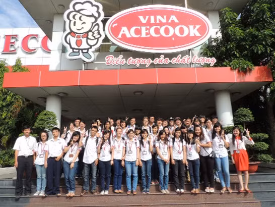 Acecook với chiến lược “sờ tận tay”