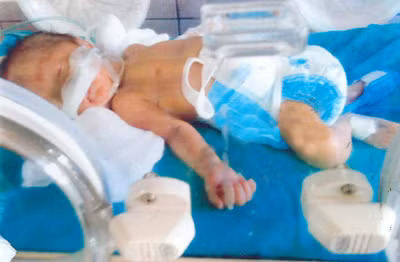 Một thanh niên gặp khó khăn cần trợ giúp