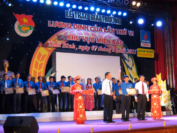 Lễ trao giải Lương Định Của tối 7-8 tại Thái Bình