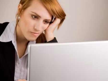 Có việc ổn định vẫn muốn 'ngó nghiêng'
