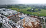 Vì sao tín dụng đổ mạnh vào bất động sản? 