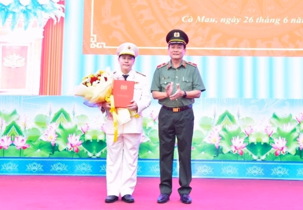 anh1-3330-4077.jpg