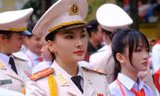 Diễn viên Bảo Thanh, Hiếu Nguyễn tự hào, vỡ òa khi diễu hành 