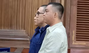 Các bị cáo tại phiên tòa.