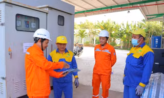 Tiết kiệm điện cần sự đồng hành từ nhiều phía