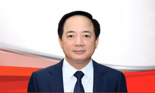 Chân dung Trưởng Ban Tuyên giáo và Dân vận Trung ương Trịnh Văn Quyết