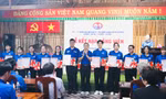 14 sinh viên tình nguyện được kết nạp Đảng tại mặt trận Đồng Tháp