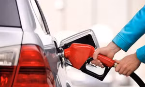 Giá xăng dầu tiếp tục tăng, Quỹ Bình ổn được kích hoạt sau nhiều năm 'bất động'