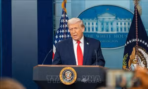 Tổng thống Trump thông báo Mỹ sẽ mở kho tài liệu về người ngoài hành tinh và UFO