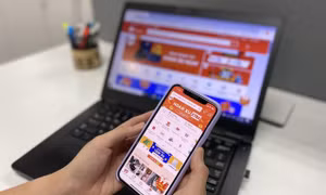 Bộ Công Thương nói gì về việc Shopee, TikTok Shop tăng phí?