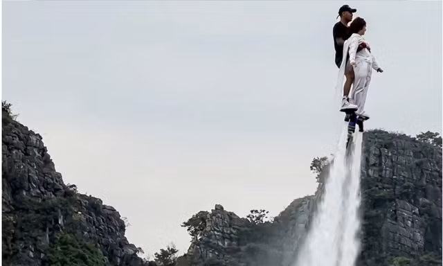 Hé lộ nguyên nhân sự cố Flyboard rơi tự do tại Ninh Bình