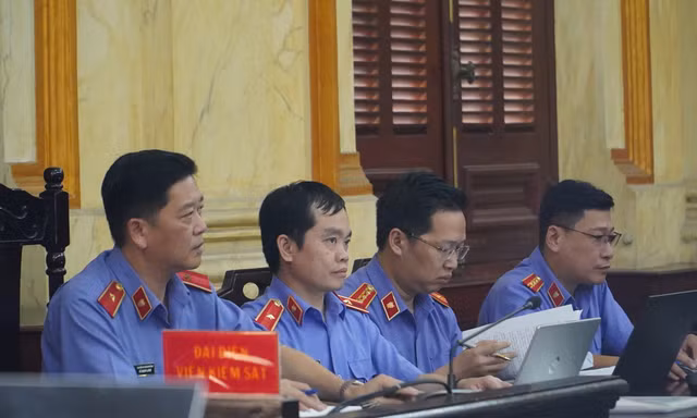 Đại diện Viện Kiểm sát tại phiên tòa.