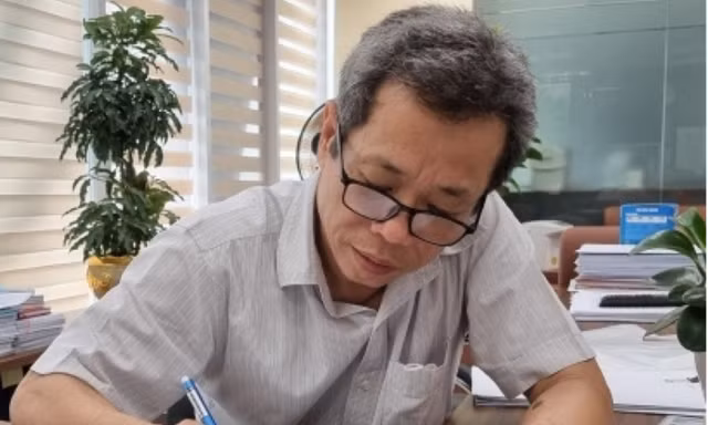 Ông Nguyễn Hồng Khanh