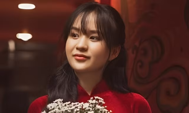 Á khôi Phương Linh vừa bị bắt đối diện mức án nào
