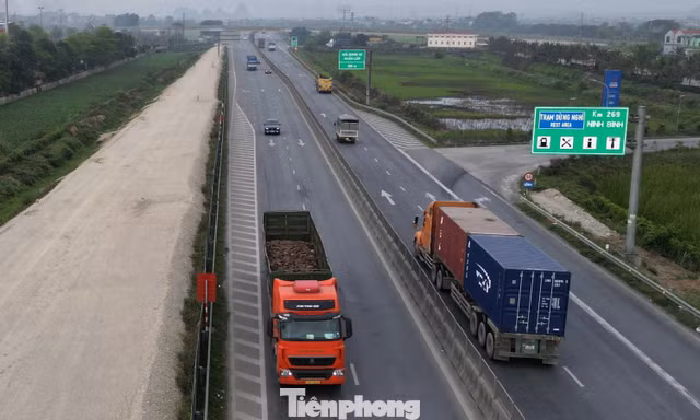 Cao tốc Cao Bồ - Mai Sơn nhiều đoạn hạ tốc độ xuống 50 km/h