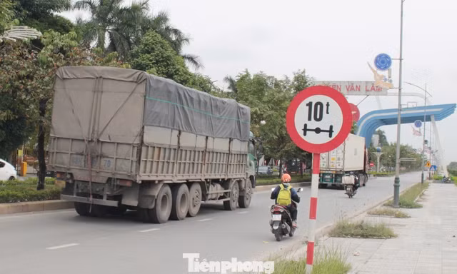 Sở Xây dựng Hưng Yên đưa ra giải pháp cho tình trạng xe đi vào đường dân sinh