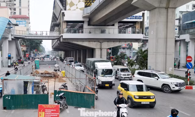 Rào chắn dự án Yên Xá chậm thu hồi, giao thông Trần Phú – Phùng Hưng vẫn ùn ứ