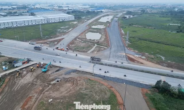 Đường song hành Vành đai 4 nguy cơ vỡ tiến độ: Yêu cầu chấm dứt hợp đồng với nhà thầu yếu