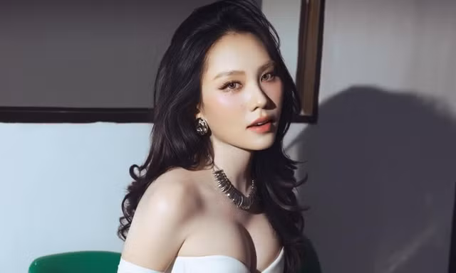 Hoa hậu Mai Phương lại rời công ty quản lý 