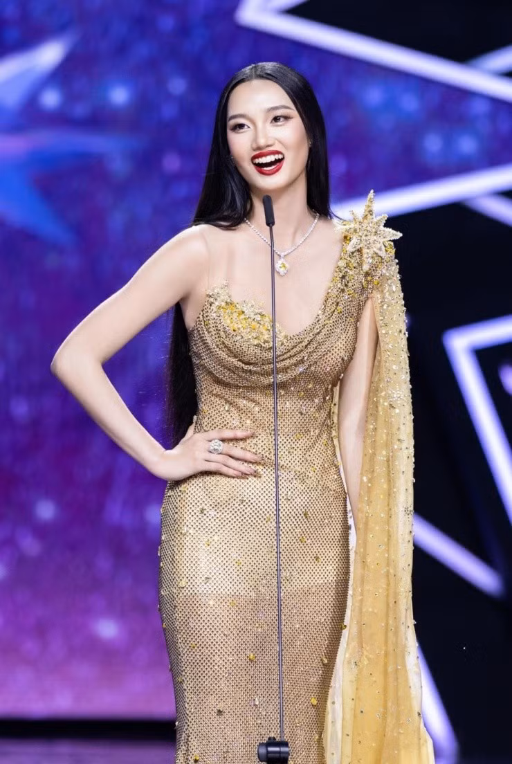 1726370963-quynh-anh-a-hau-1726359955-width1200height1800.jpg