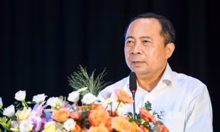 Bộ trưởng Vũ Hải Quân: ‘Không có người trẻ dấn thân vào khoa học thì không thể phát triển’