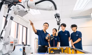 Lần đầu đại học Việt Nam thắng giải lãnh đạo xuất sắc tại 'THE Awards Asia'