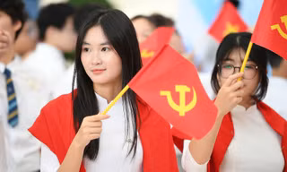 Bộ trưởng Nguyễn Kim Sơn: Giáo dục mang sứ mệnh quyết định tương lai dân tộc