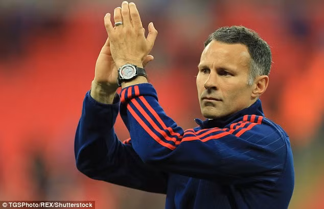 Giggs khẳng định sẽ chia tay M.U.