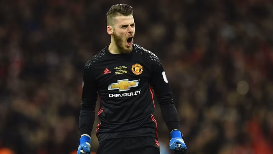 Real Madrid yêu cầu De Gea ngừng đàm phán gia hạn với M.U.