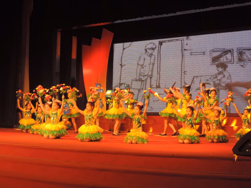 Các tiết mục tại buổi lễ
