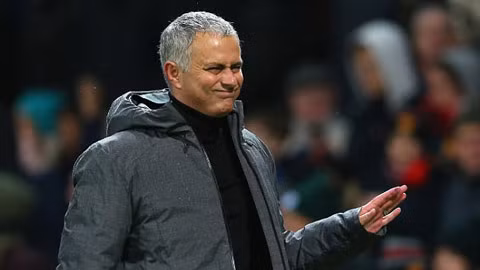 BẢN TIN Thể thao: Mourinho 'đánh bài liều' ở derby Manchester