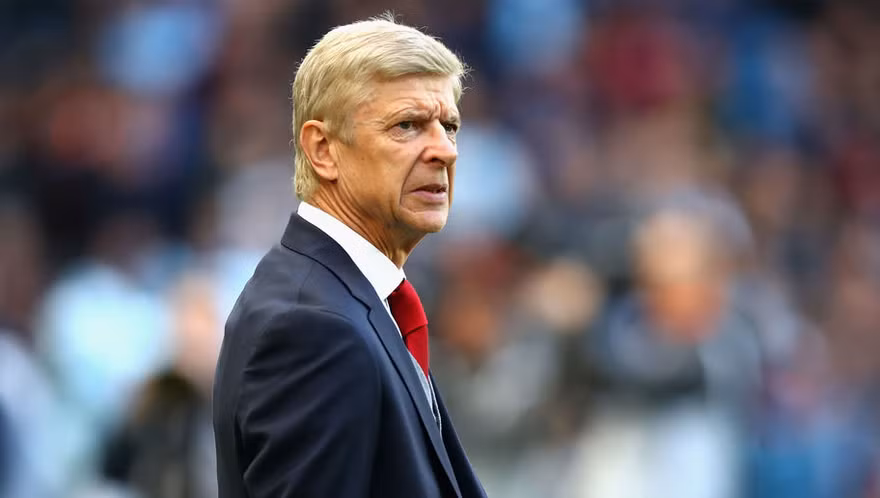 HLV Arsene Wenger để ngỏ khả năng chia tay Arsenal.