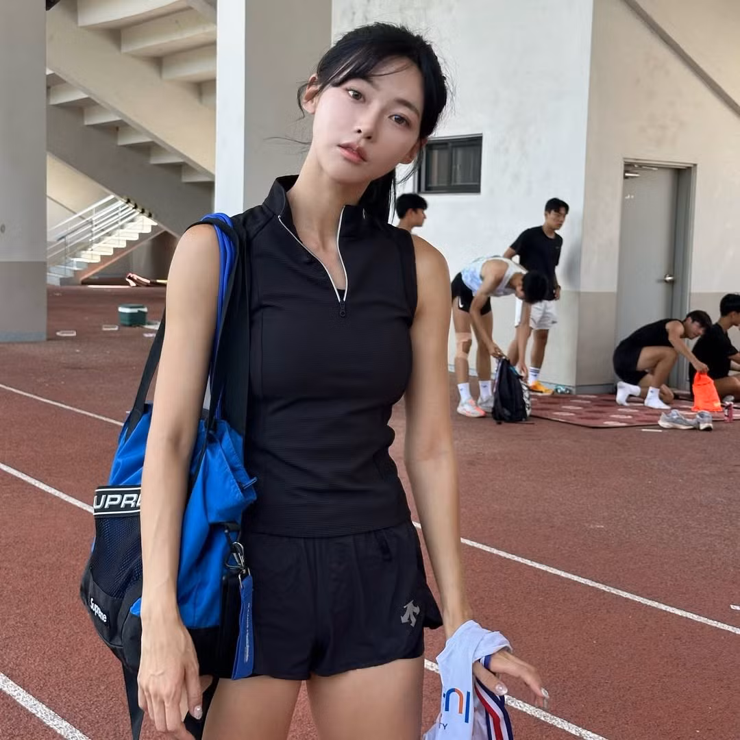 singles-inferno-5-kim-min-ji-3.jpg