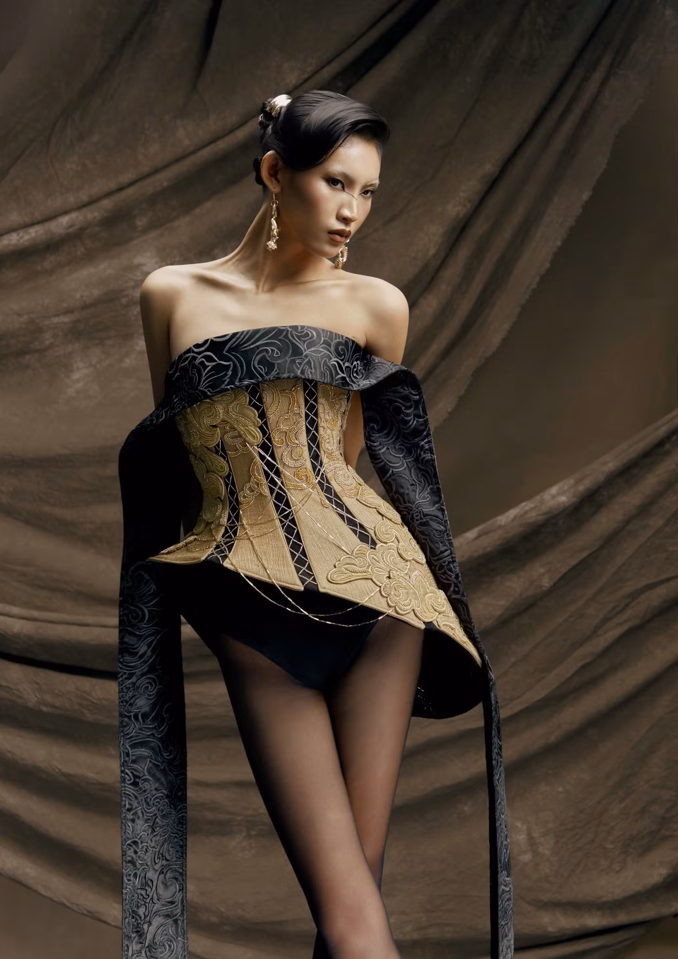 chieu-van-nhi-phan-1.jpg