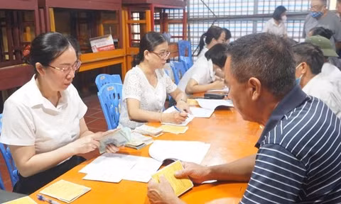 Lương hưu: Hơn 11.500 người nhận trên 20 triệu đồng/tháng 