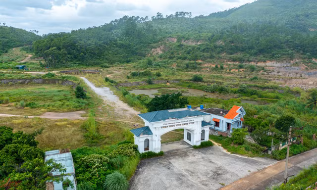 Công viên nghĩa trang ở Quảng Ninh 10 năm mới chỉ xây xong cổng
