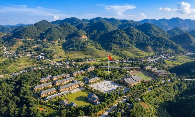 Tổng Bí thư Tô Lâm dự lễ khởi công xây trường nội trú tại Cao Bằng