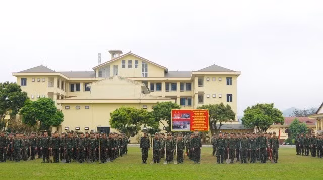 Quân đội triển khai 'chiến dịch Đông Khê' trên mặt trận cao tốc